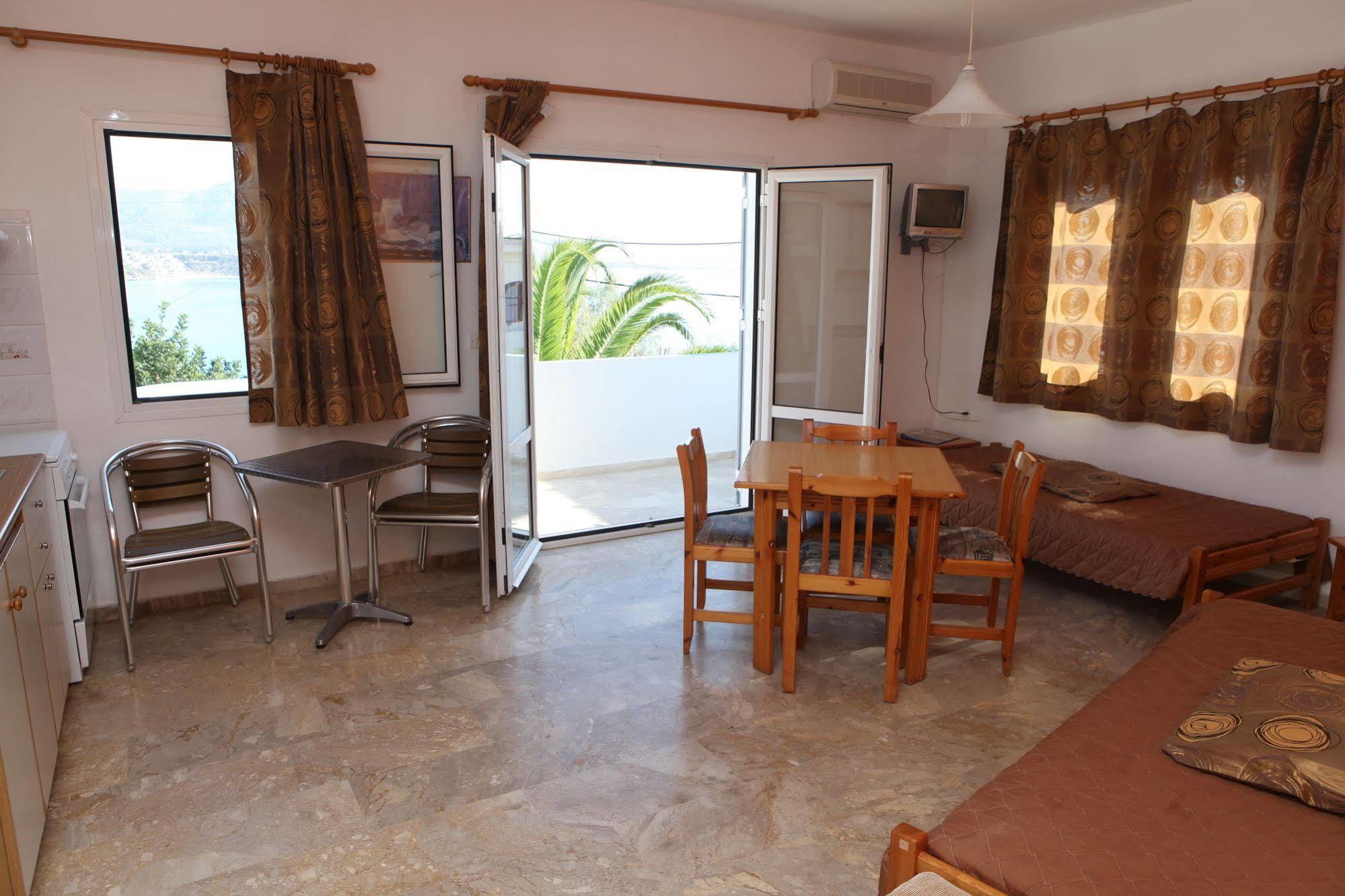Cretasun Apartments Makry Gialos  Exterior photo