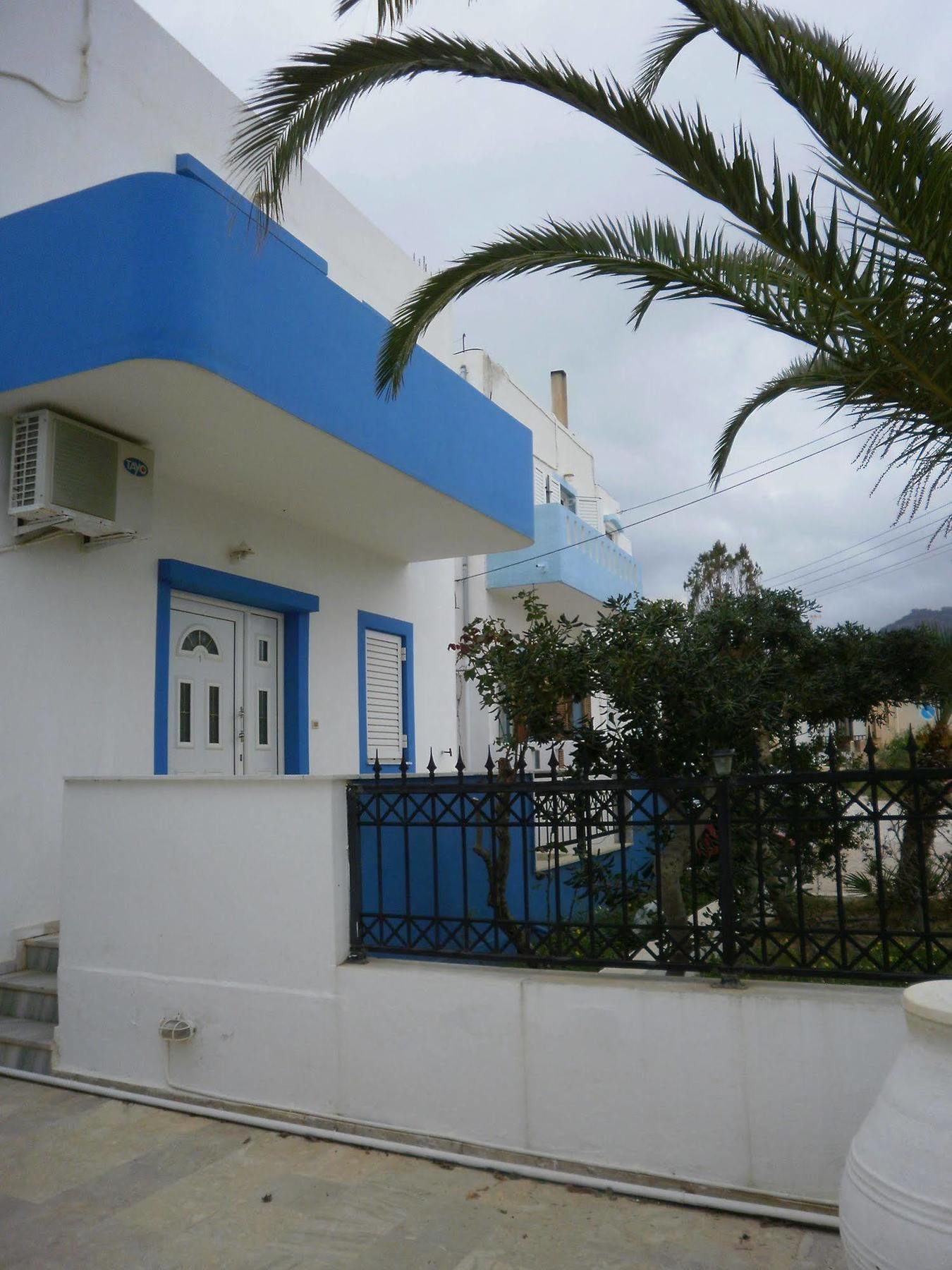Cretasun Apartments Makry Gialos  Exterior photo